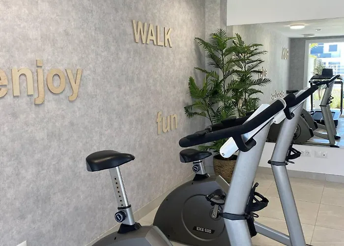 Esma * 埃斯特波纳